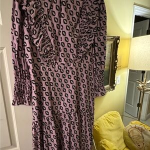 NWT ⭐️ Cynthia Rowley vibrant Lavender and Black Patterned Long Sleeve Dress